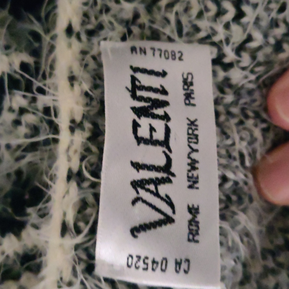 Long sweater - Picture 3 of 4